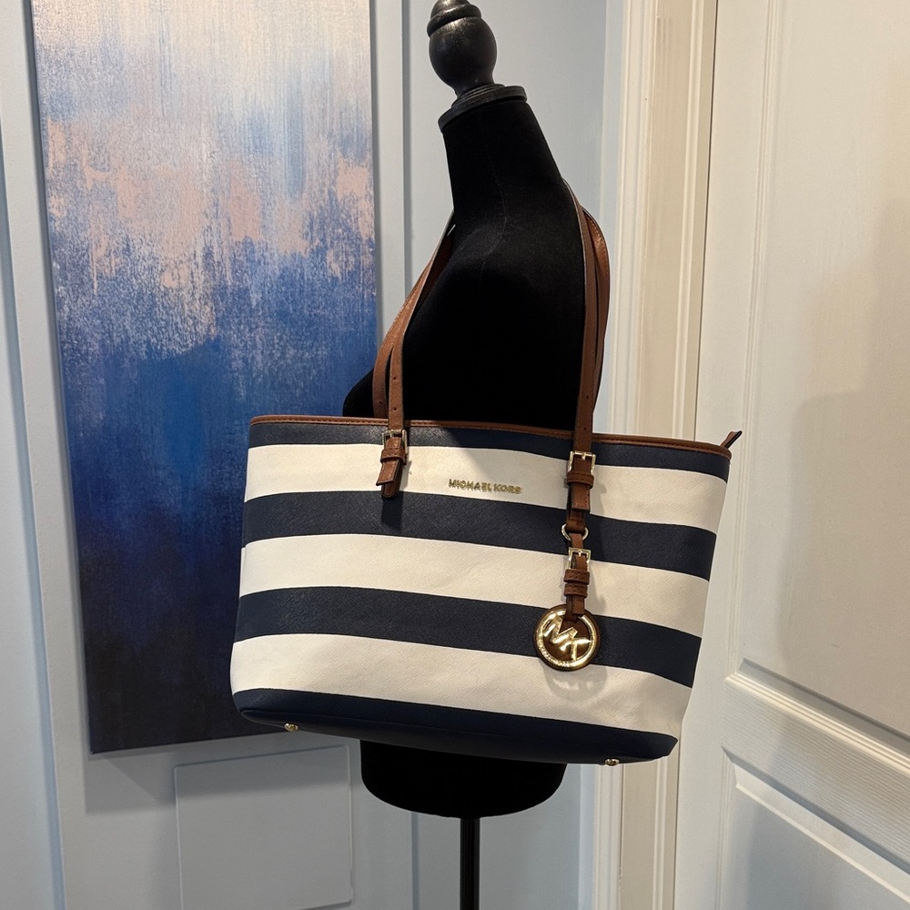 Michael Kors Jet Set (M) Navy and White Striped Tote